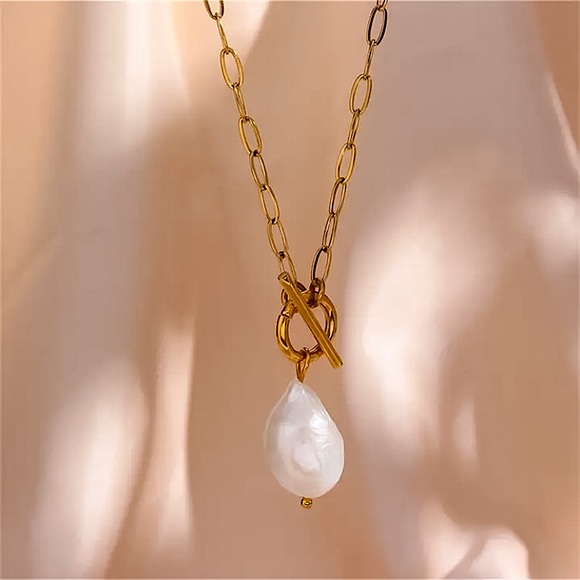 🔵𝟲𝟱%𝗢𝗙𝗙 𝗯𝘂𝗻𝗱𝗹𝗲𝘀 𝟯+🔵 NEW Freshwater Pearl Stainless Steel Necklace - Picture 4 of 14